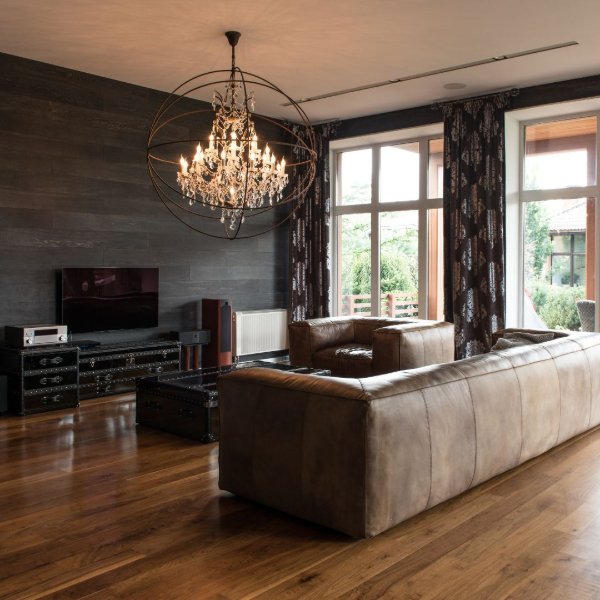 Hardwood flooring in a Florida living room