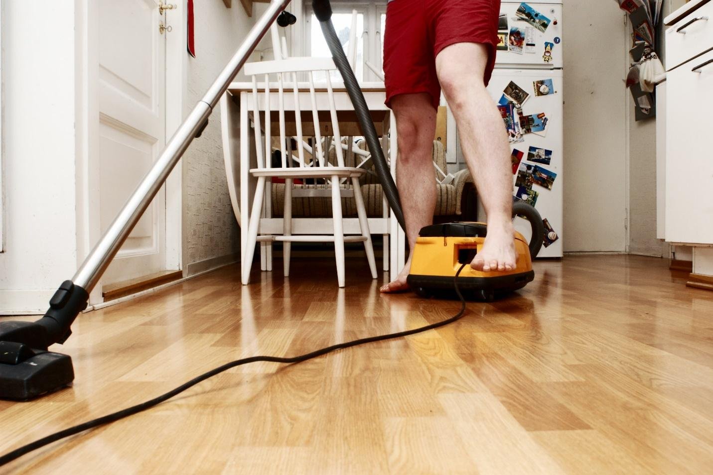 VACUUMING HARDWOOD FLOORS