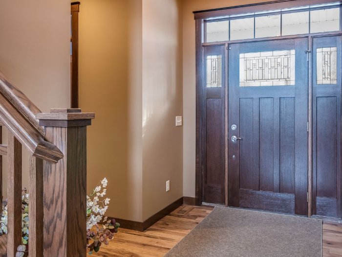 Entryway hardwood flooring